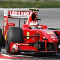 Raikkonen Catat Waktu Terbaik