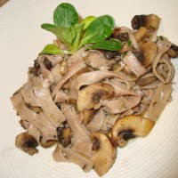 Meraih Sensasi Blackberry Fettucine Plus Liquid Tiramisu, Mamma Mia!