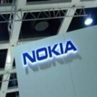 Nokia Goyah Digempur BlackBerry dan iPhone