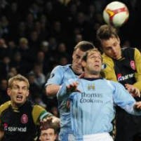 City & Bremen Menang, PSG Tertahan