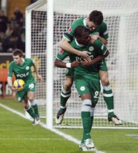 Hat-trick Grafite Hukum Schalke