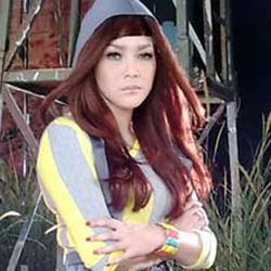 Tengok Anak Sunatan, Maia Gandeng 4 Pengawal