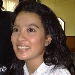 Marcella Rutin Tahan Lapar & Haus di Sidang