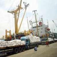 Ekspor via Pelabuhan Tanjung Priok Anjlok 23-25%