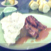 Wisata Kuliner Seminggu Manjakan Warga Surabaya 