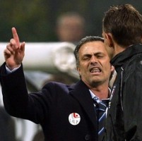 Mourinho Diminta Hati-hati Menunggangi Macan