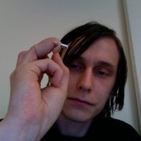 Hiii... Programmer Ganti Jari Tangan dengan Flash Disk