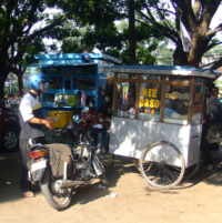 Musim Kampanye, Pedagang Untung Dua Kali Lipat