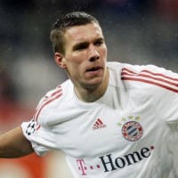 Performa Apik Podolski Berbuah Panggilan