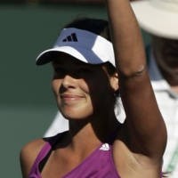 Ivanovic ke Semifinal tanpa Bertanding