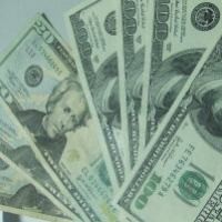 Utang Swasta Jatuh Tempo US$ 22,6 Miliar Bisa Goyang Rupiah