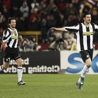 Juve Hancurkan Roma 4-1