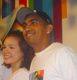 Gugat Cerai Dewi Sandra, Glenn Ditegur Ortu