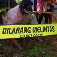 Sumur Bor Warga Tuban Keluarkan Gas Mudah Terbakar