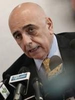 Galliani Diserang Tifosi Napoli