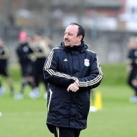 Benitez Minta Manfaatkan Momentum