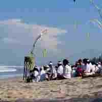 Bandara Ngurah Rai Ditutup 24 Jam