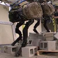 Robot Siap Terjun di Medan Perang Afghanistan