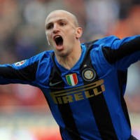 Cambiasso Biru Hitam sampai 2014