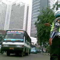 Diserempet Truk Polisi, Ahmad Luka-luka