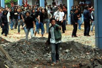 5 Orang Luka-luka, Brimob Masih Siaga