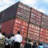 Bea Cukai Surabaya Bantah Ada Upaya Penyelundupan Barang Elektronik