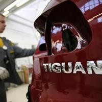 4 SUV dengan Atap Mobil Terkuat