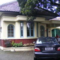 Menikmati Masakan Sunda di Bangunan Tua