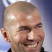 Kala Zizou Berhadapan dengan Narapidana