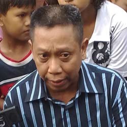 Tukul Sempat Tertawa Bersama Timbul