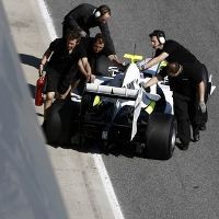 Barrichello: Prediksi Soal Kami Adalah Perjudian