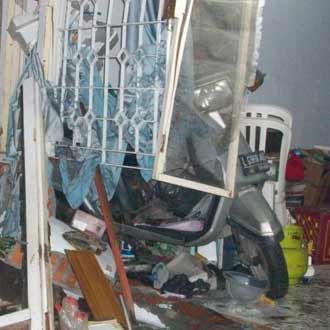 Rumah di Surabaya Meledak