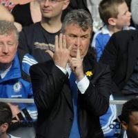 Hiddink Bisa Jadi Konsultan Chelsea