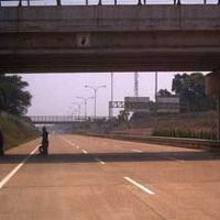 Konstruksi Tol Rorotan-Cilincing Rampung Juli 2010