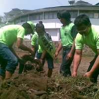 Simpatisan dan Caleg PBR Bebersih Cikapundung