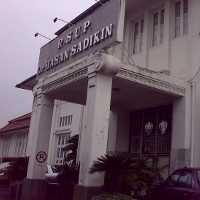 Suspect Flu Burung Asal Karawang Dilarikan ke RSHS