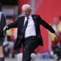 Lawan Azzuri, Trapattoni Tak Pakai Gembok