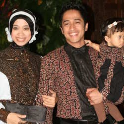 Irfan Hakim Ajari Anak Belajar Jatuh