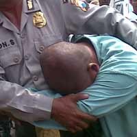 Ganggu Kampanye PDIP, Pria Berbaju Muslim Diamankan Satgas