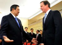 Bertemu Oposisi Inggris, SBY Berbela Sungkawa