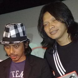 GIGI Bongkar Kenangan Manis di Pentas