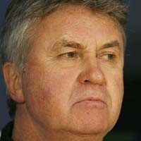 Pavlyuchenko: Tinggalkanlah Chelsea, Hiddink