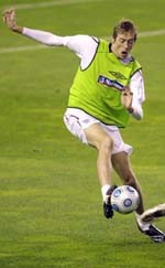 Capello Bisa Andalkan Crouch