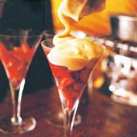 Sentuhan Cantik Untuk Dessert