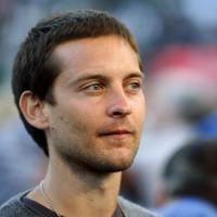 Toby Maguire Jadi Pilot F1