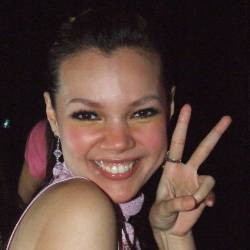 Dewi Sandra Sakit Hati Glenn Digosipkan Selingkuh