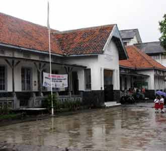 SD Asmi Saksi Bandung Lautan Api