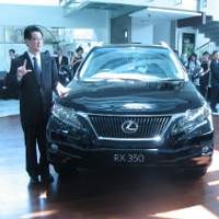 Toyota Hanya Pasarkan Lexus RX 350