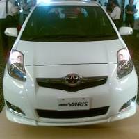 Panas dengan Insight, Toyota Bikin Yaris Versi Hybrid