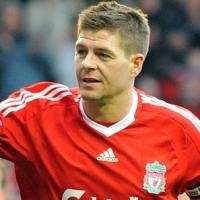Gerrard Makin Lama di Liverpool